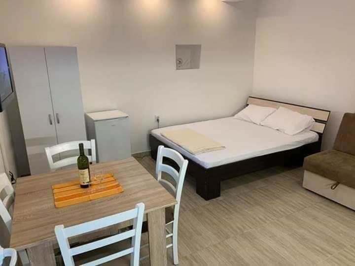 Apartments Dabovic Kotor Ngoại thất bức ảnh